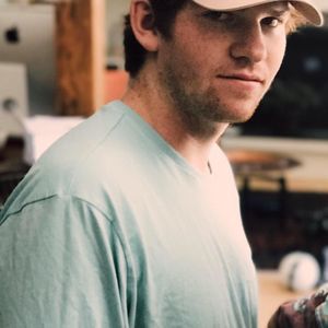 Meet your Posher, Derik